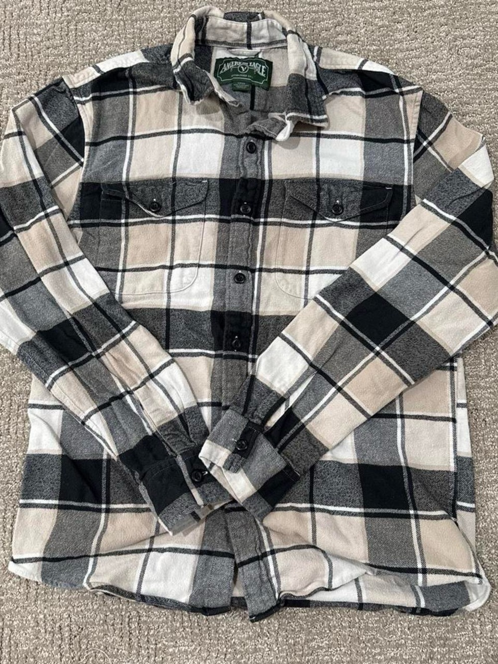 American Eagle Outfitters Men’s Black, White & Beige Plaid Button-Down Shirt